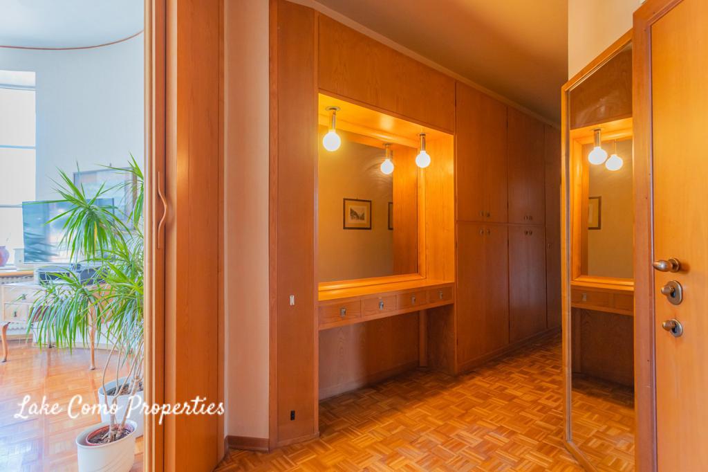 5 room apartment in Lake Como, photo #8, listing #91426566