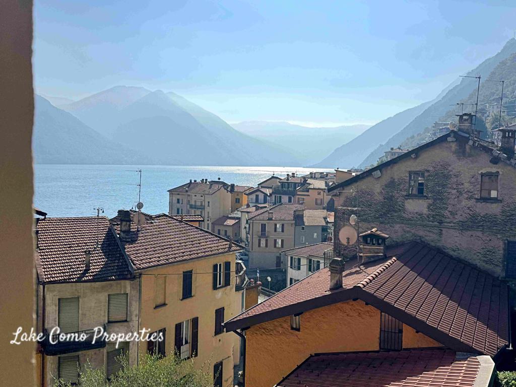 3 room apartment in Argegno, 120 m², photo #3, listing #107283582