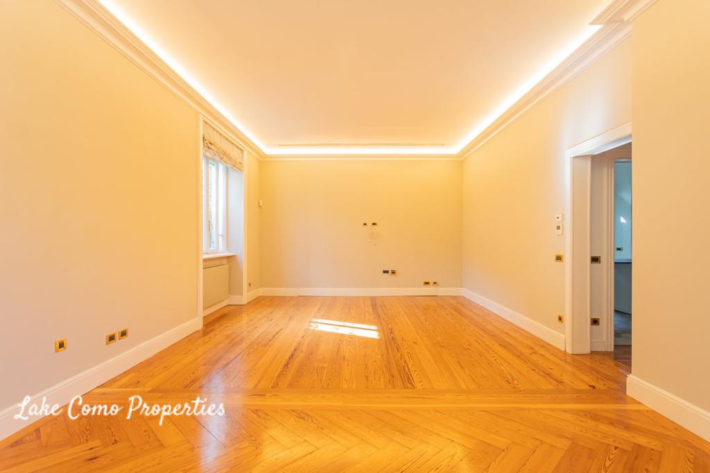 House in Cernobbio, photo #10, listing #93645972
