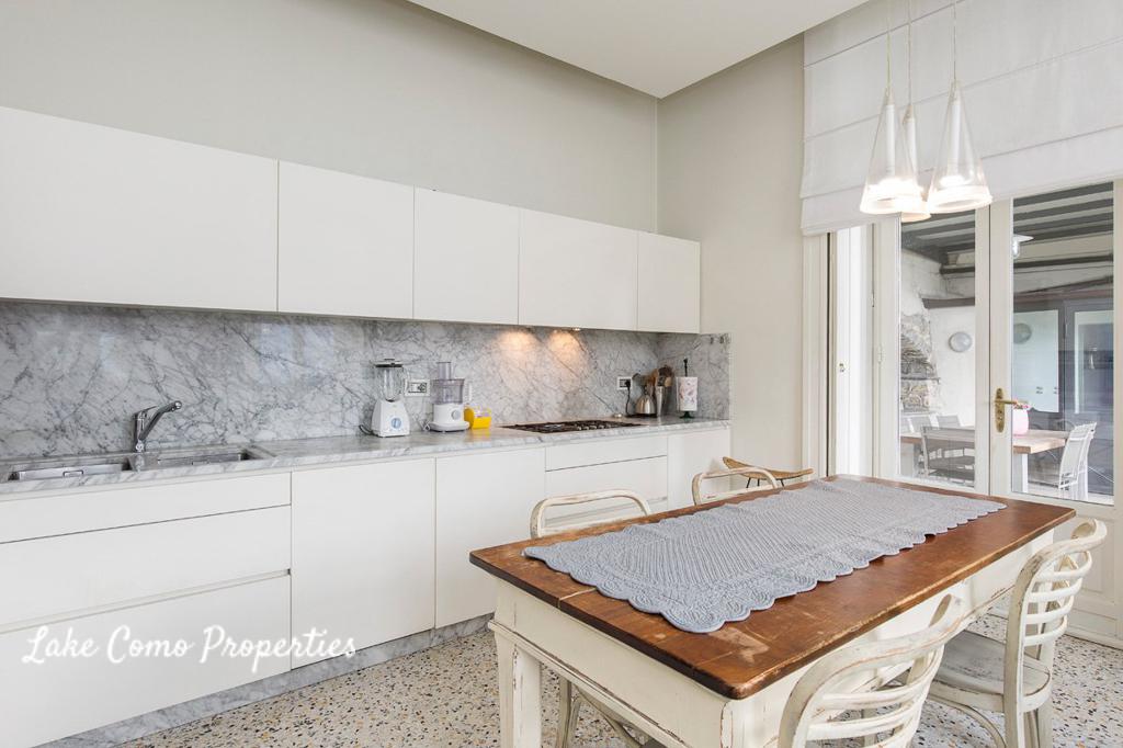 House in Lake Como, 301 m², photo #9, listing #74450460