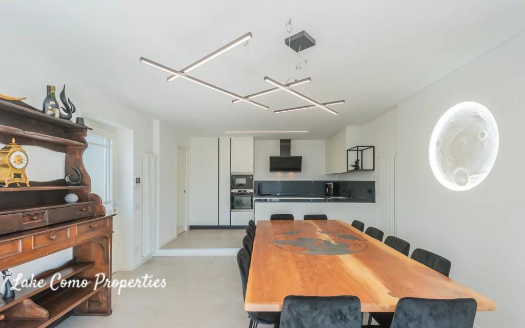 15 room house in Lecco, photo #8, listing #106081290