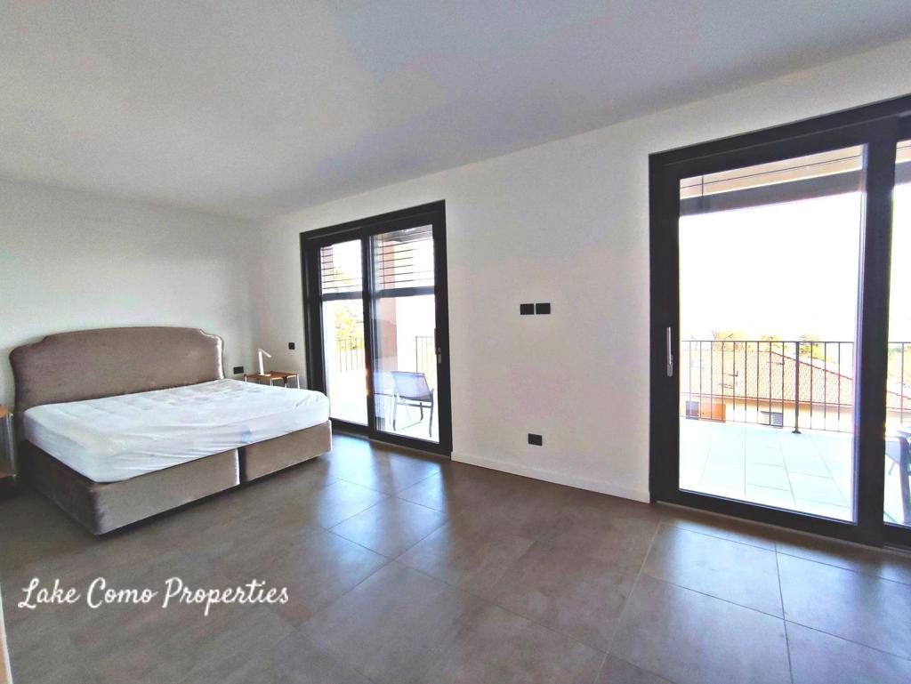 5 room apartment in Lake Como, photo #3, listing #87495492