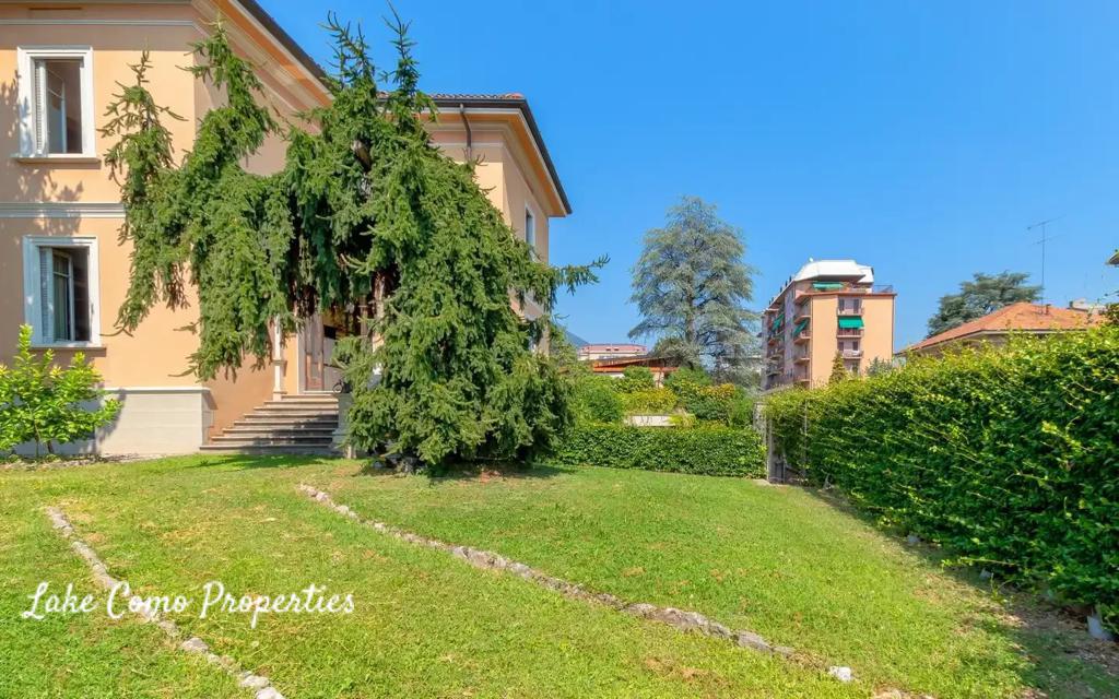 24 room house in Lake Como, photo #3, listing #105067872