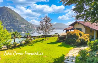 10 room house in Lake Como