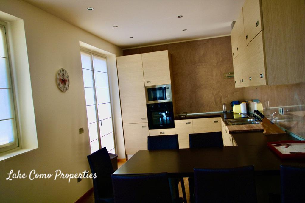 7 room house in Griante, 350 m², photo #9, listing #101374938
