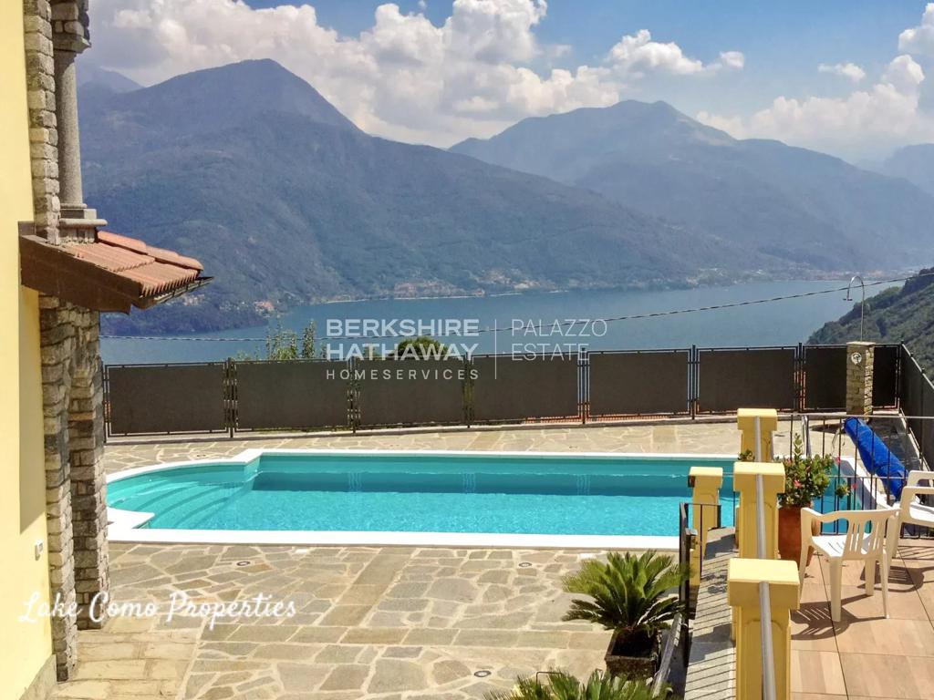 11 room house in Lake Como, photo #2, listing #98695044