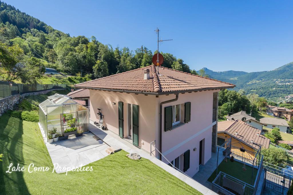 7 room house in Lake Como, photo #5, listing #106671306