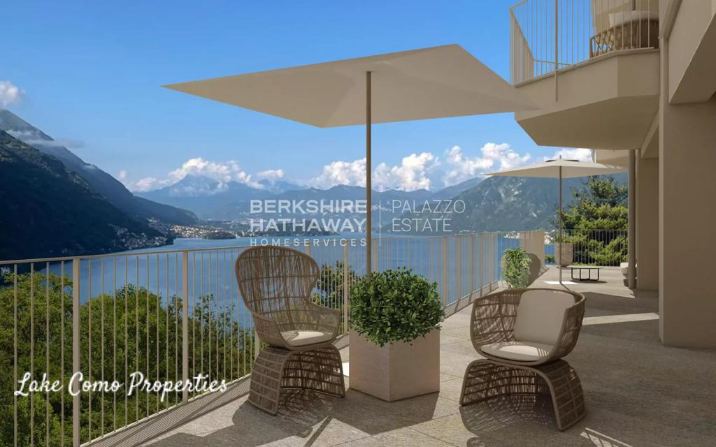 Apartment in Argegno, photo #10, listing #91301028