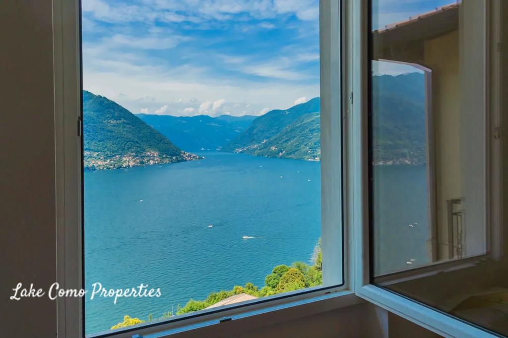8 room house in Faggeto Lario, photo #4, listing #103238688