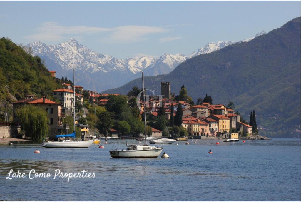 7 room house in Lake Como, 382 m², photo #6, listing #103068084