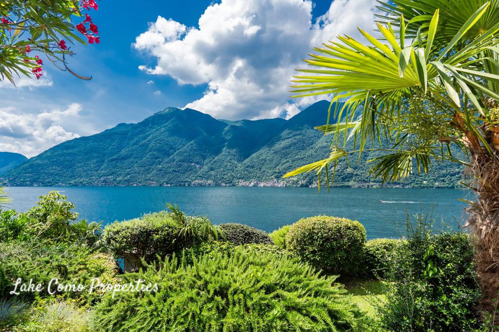 8 room house in Nesso, photo #7, listing #106454460