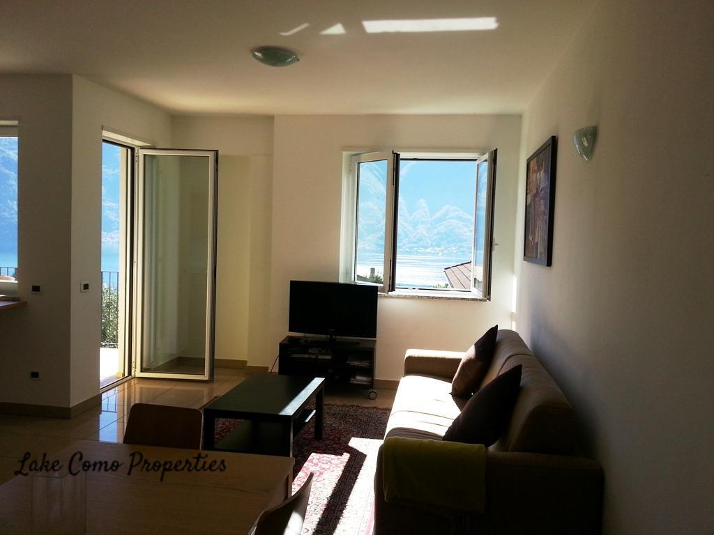 Apartment in Lake Como, 80 m², photo #2, listing #33959184