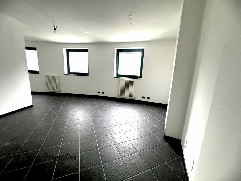 1 room apartment in Lake Como, 200 m², photo #9, listing #101966298