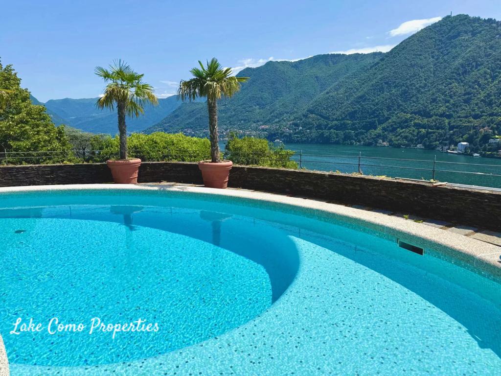 10 room house in Lake Como, photo #3, listing #106773450