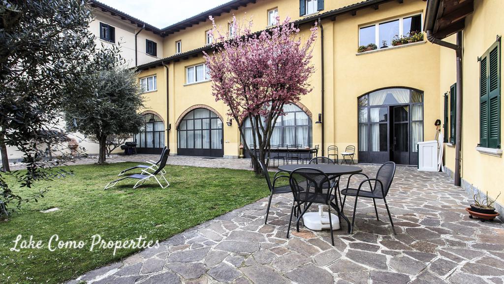Apartment in Lake Como, 150 m², photo #1, listing #75460434