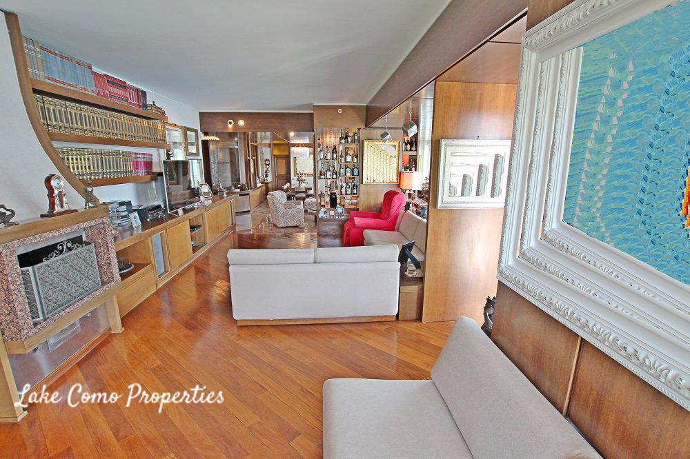 6 room apartment in Lake Como, photo #4, listing #85233918