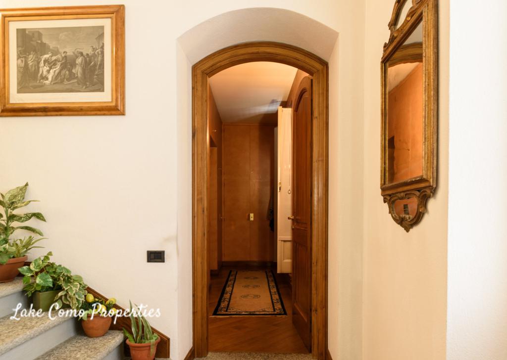 5 room apartment in Lake Como, photo #10, listing #85241478