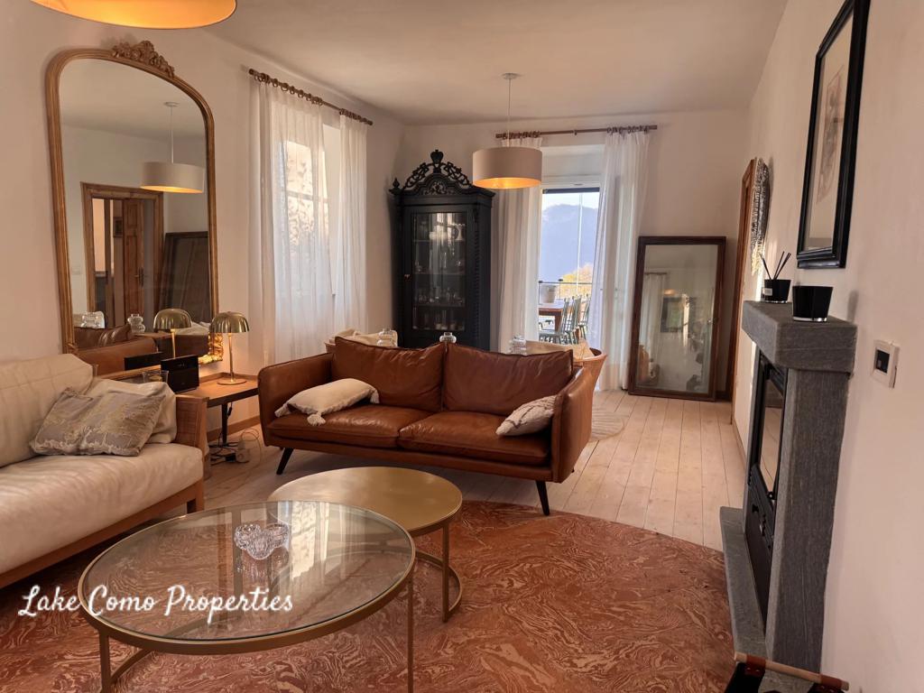 8 room house in Nesso, photo #10, listing #106036224