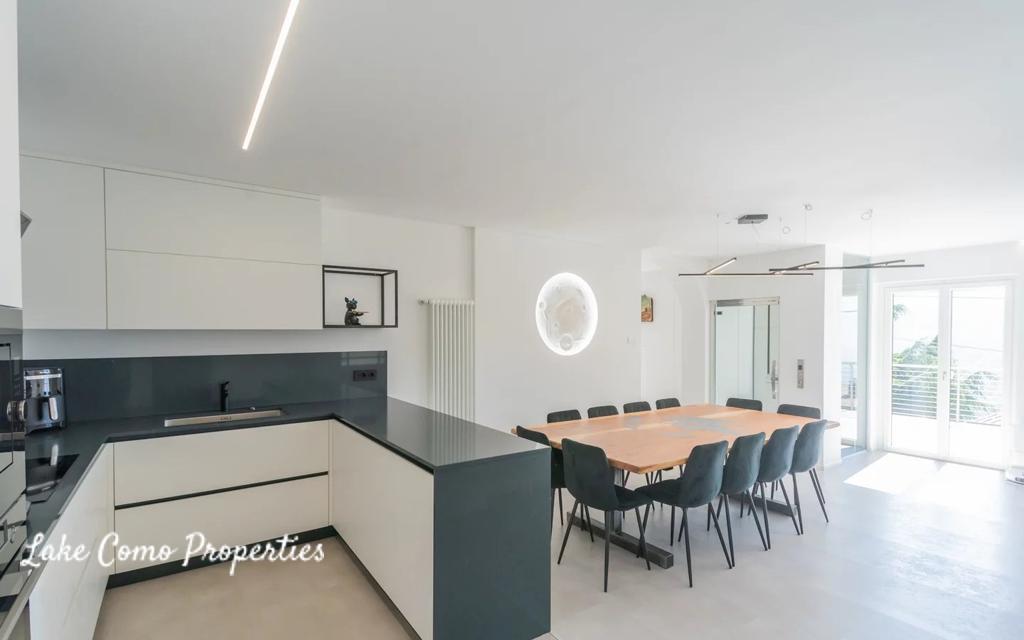 15 room house in Lecco, photo #9, listing #106081290