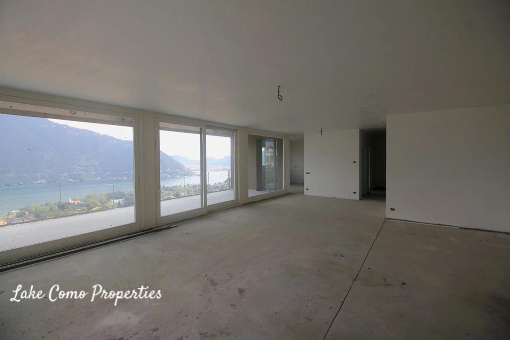 7 room house in Cernobbio, photo #4, listing #94652334