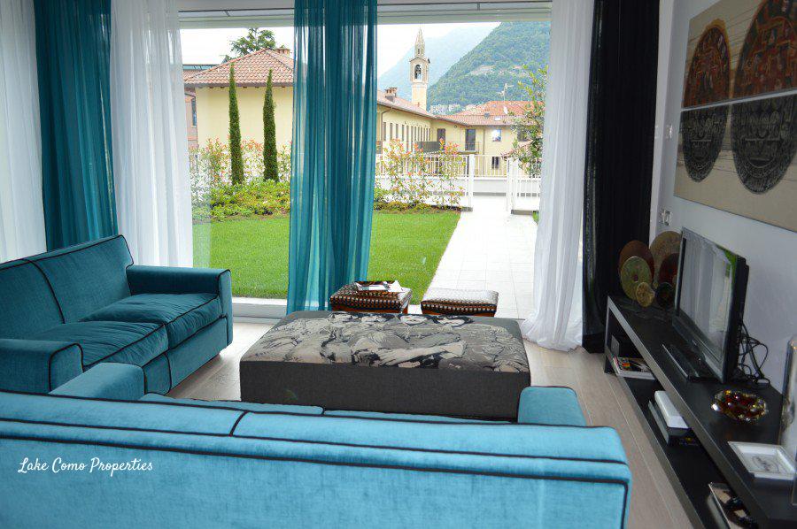 Apartment in Lake Como, photo #8, listing #73106670