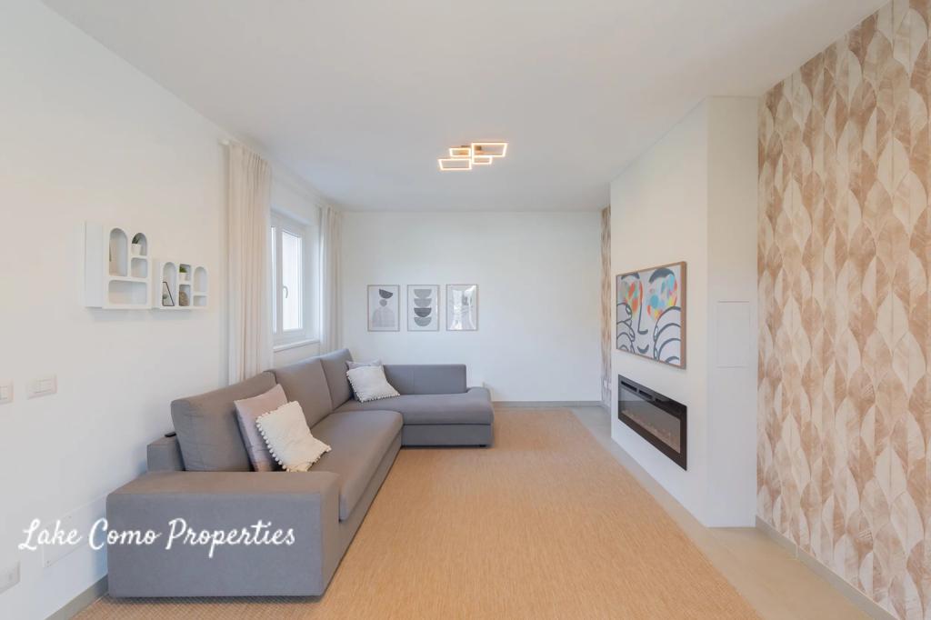 7 room house in Lake Como, photo #9, listing #106671306