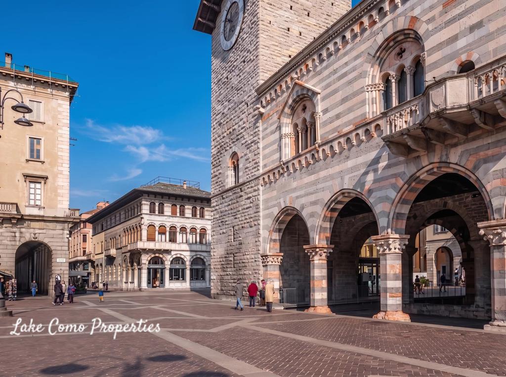 3 room apartment in Lake Como, photo #10, listing #105717150