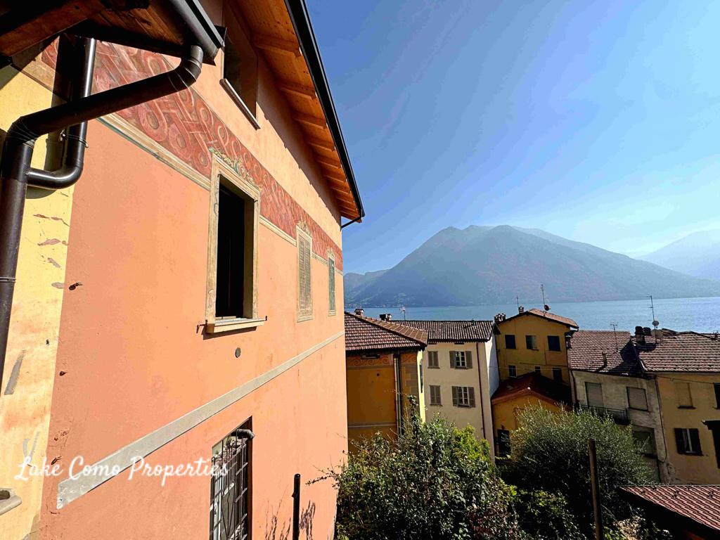 3 room apartment in Argegno, 120 m², photo #1, listing #107283582
