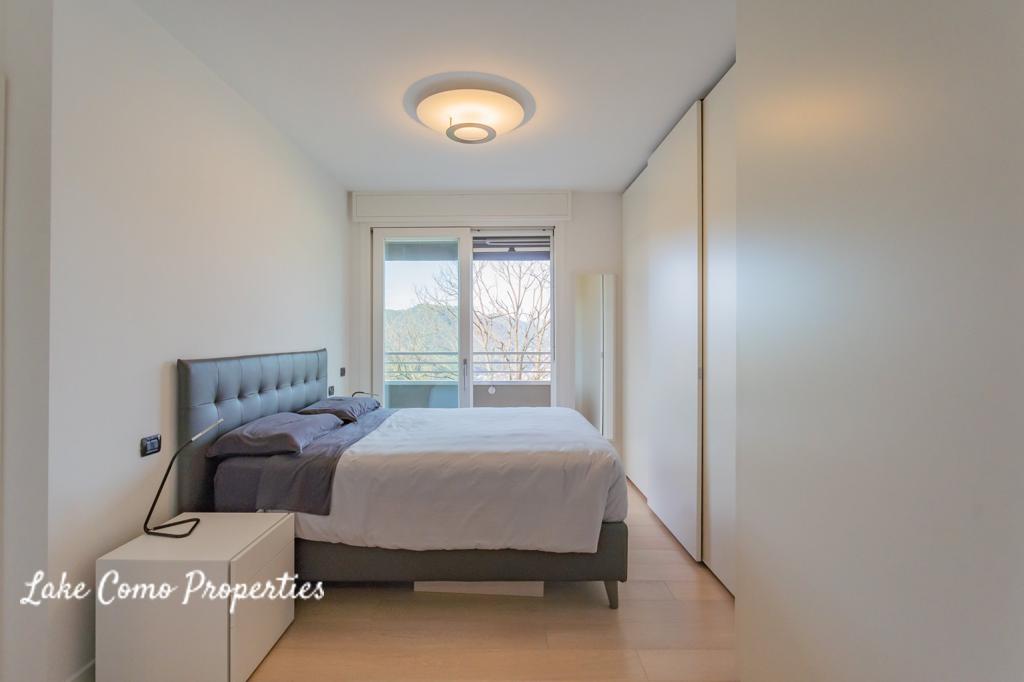 3 room apartment in Lake Como, photo #1, listing #91426524