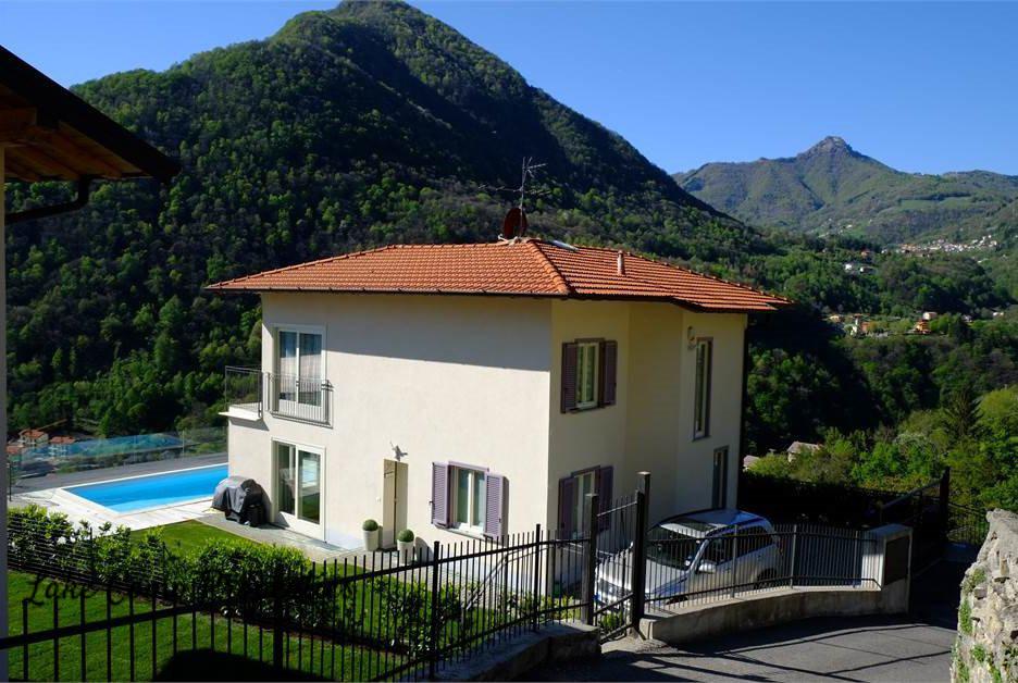 House in Argegno, 150 m², photo #1, listing #91530054