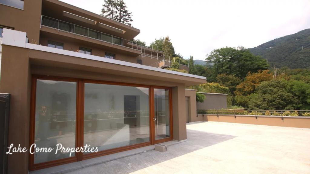 House in Cernobbio, photo #3, listing #94652544