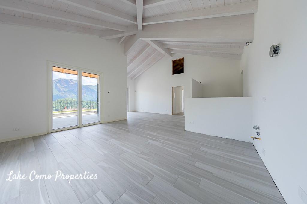 4 room house in Lenno, 250 m², photo #8, listing #102997272
